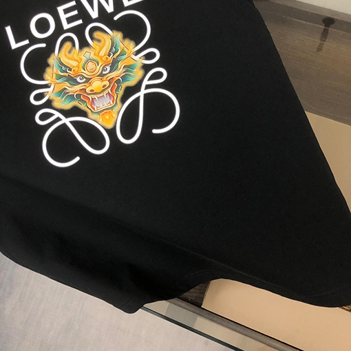 ロエベ 新しいドラゴン年のロゴ半袖Tシャツ