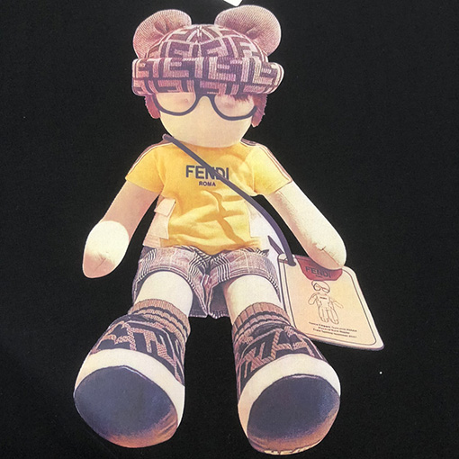 フェンディコピー  胸の前の楽しいロゴ半袖Tシャツ