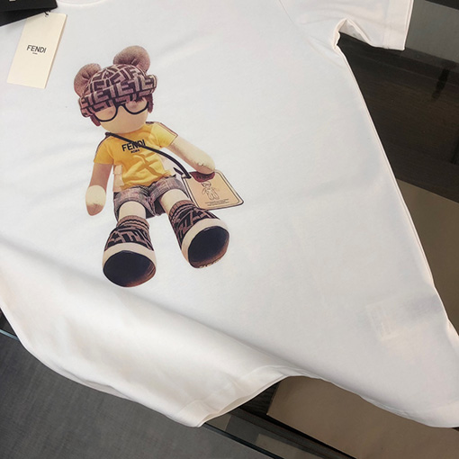フェンディコピー  胸の前の楽しいロゴ半袖Tシャツ