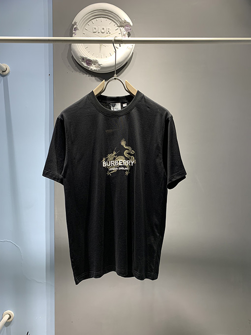 バーバリー ドラゴンイヤー刺繍半袖Tシャツ