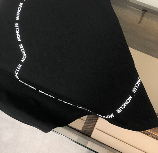 モンクレールスーパーコピー カウンターシリーズ純綿半袖Tシャツ
