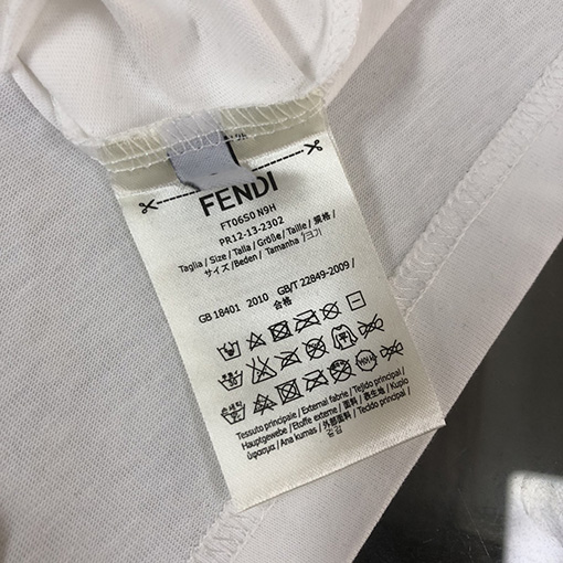 フェンディ   バックパックくまのプリント半袖Tシャツ