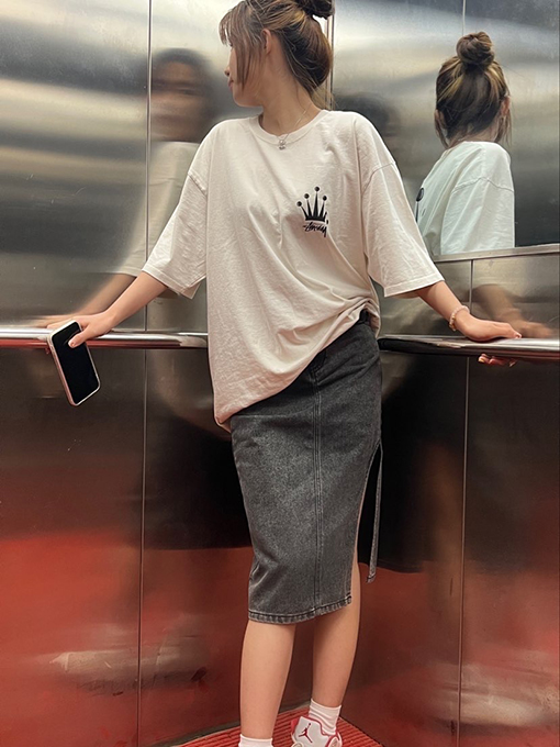 ステューシー SS24 REGAL CROWN TEE PIGMENT DYED クラウンプリント半袖シャツ