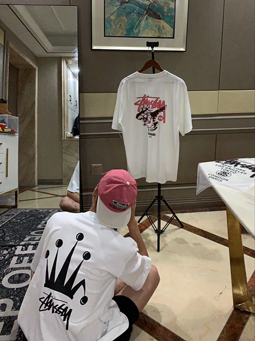 ステューシー SS24 REGAL CROWN TEE PIGMENT DYED クラウンプリント半袖シャツ