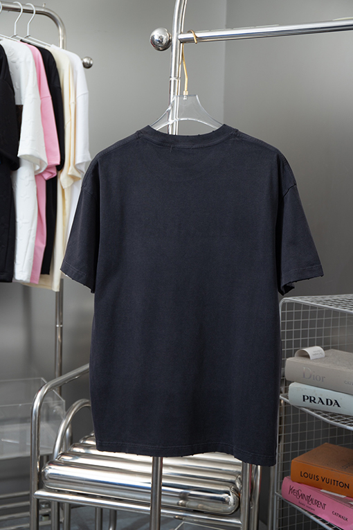 バレンシアガコピー 黒と白のコントラストロゴデザイン半袖Tシャツ