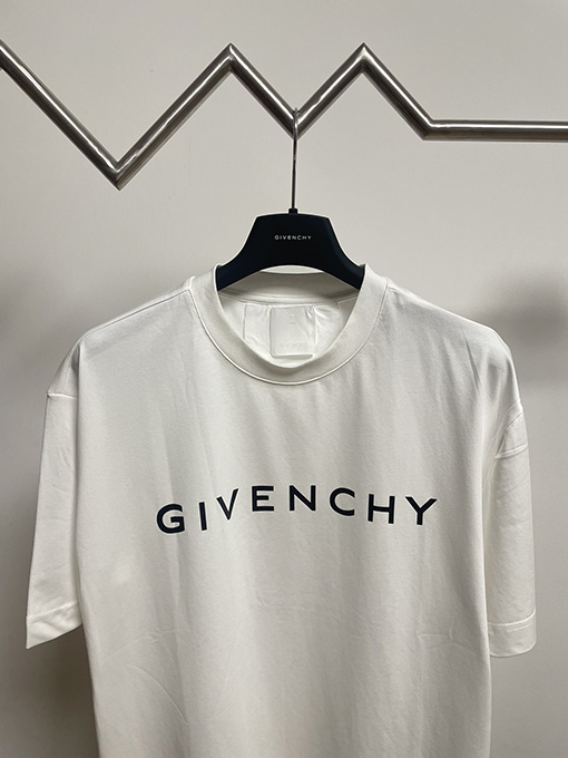 ジバンシイ   クラシックアルファベット半袖Tシャツ