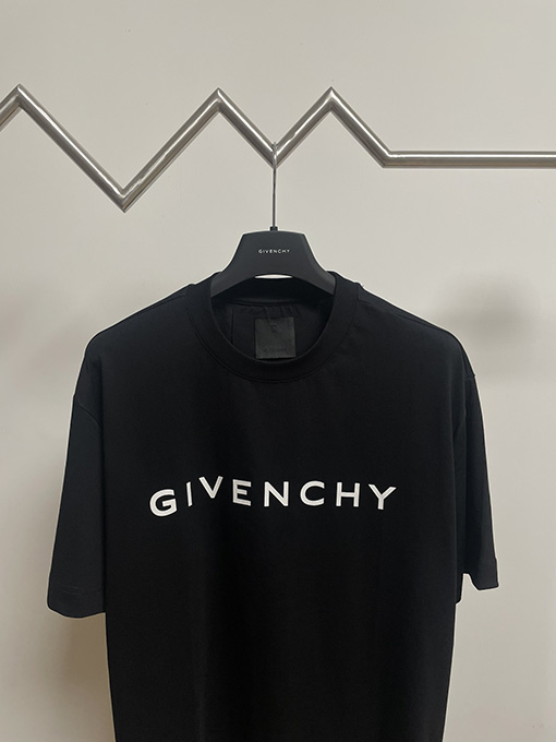 ジバンシイ   クラシックアルファベット半袖Tシャツ