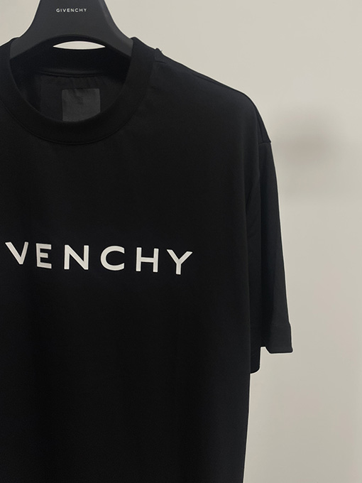 ジバンシイ   クラシックアルファベット半袖Tシャツ