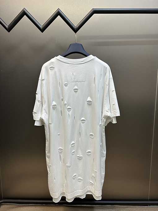 ジバンシイ 穴が開いた二重偽二枚半袖Tシャツ