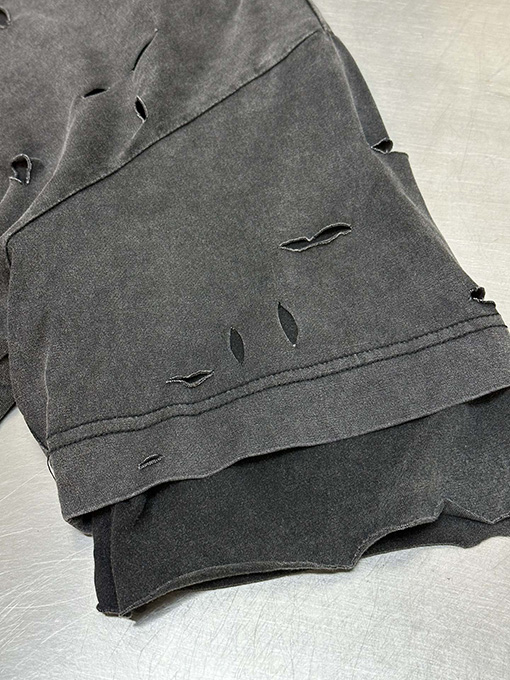 ジバンシイ 穴が開いた二重偽二枚半袖Tシャツ
