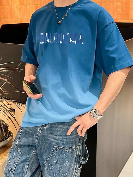バレンシアガ   新しいクラシックロゴデザイン半袖Tシャツ
