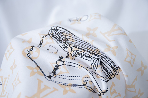 ルイヴィトンコピー   モノグラムプリント半袖Tシャツ