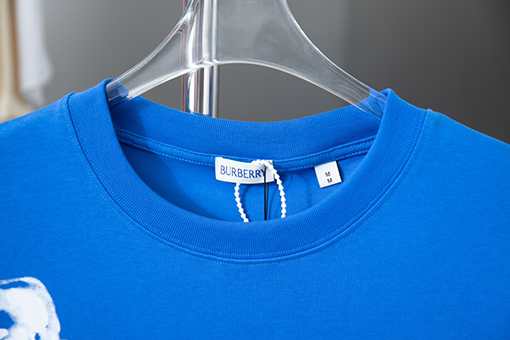 バーバリー ブルーローズシリーズ半袖Tシャツ