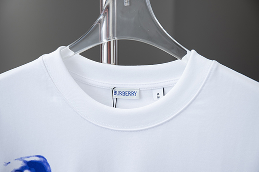 バーバリー ブルーローズシリーズ半袖Tシャツ