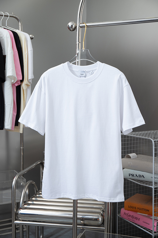 バーバリーコピー バック プリント半袖Tシャツ