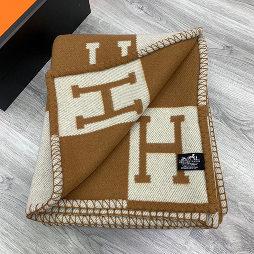 エルメス  両面刺繍ブランケット