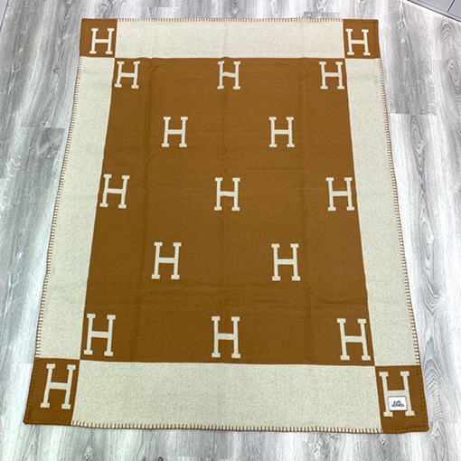 エルメス  両面刺繍ブランケット