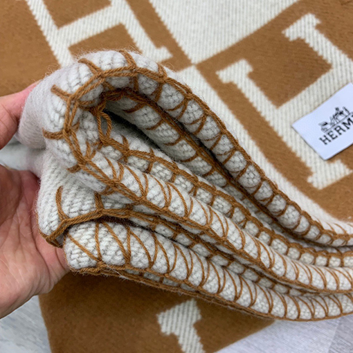 エルメス  両面刺繍ブランケット