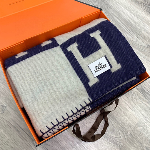 エルメス  両面刺繍ブランケット