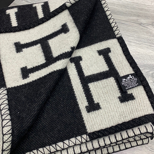 エルメス  両面刺繍ブランケット