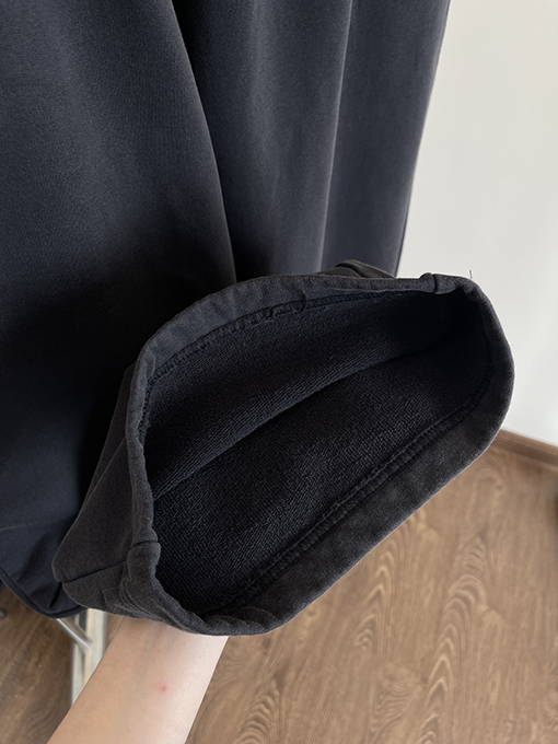 バレンシアガ  メインの水洗いパンツ