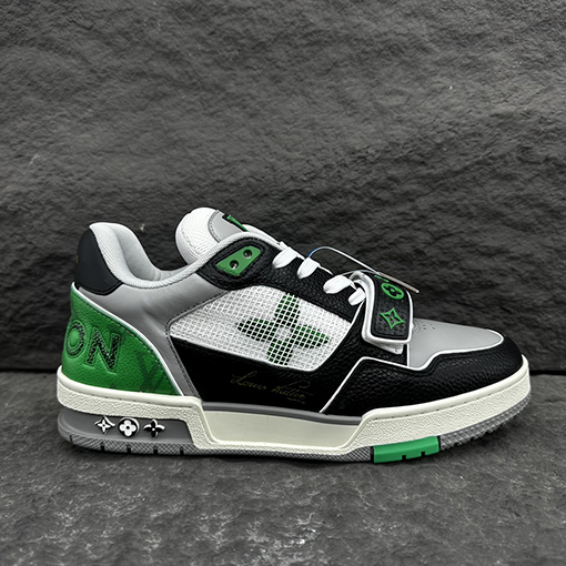 ルイヴィトン Louis V TRAINERマジックテープシリーズ新色スニーカー