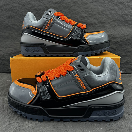 ルイヴィトン Trainer Maxi  シリーズ新色スニーカー