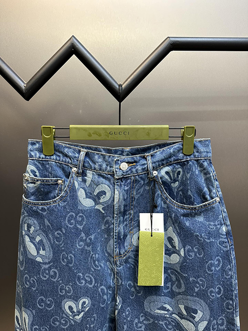 グッチ ダークブルーデニムショーツ