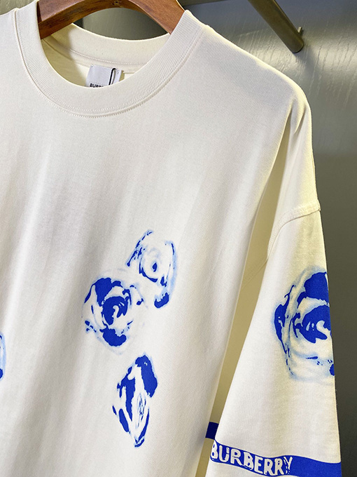 バーバリー  ナイトブルーローズコットン半袖Tシャツ