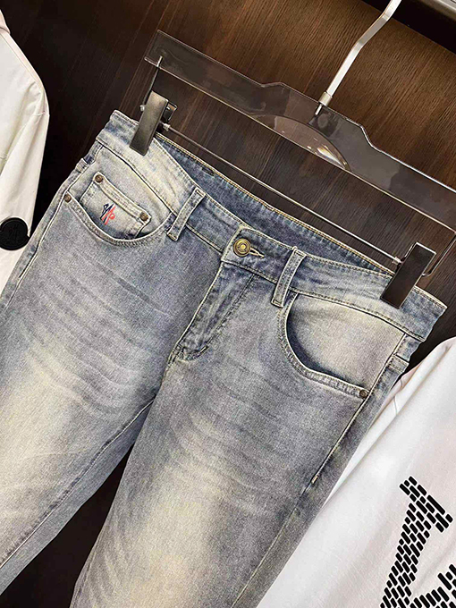 モンクレール ウォッシュプリントスキニージーンズ