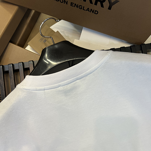 バーバリー ロゴ立体プリント綿ルーズ半袖Tシャツ
