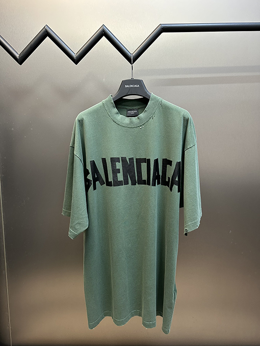 バレンシアガ   ゴムとアルファベットの半袖Tシャツ