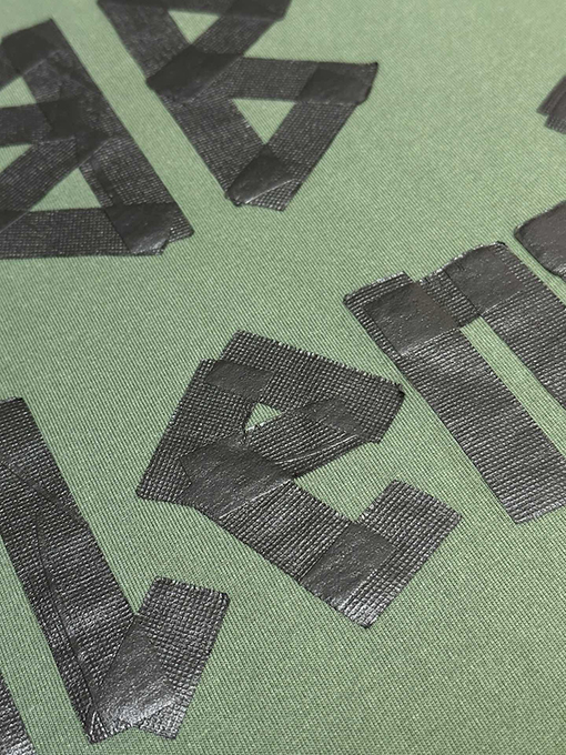 バレンシアガ   ゴムとアルファベットの半袖Tシャツ