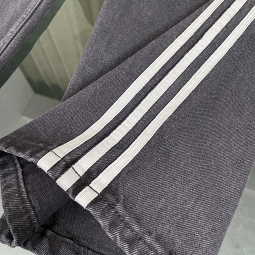 バレンシアガスーパーコピー Balenciaga X adidasスリーストライプワイドデニム