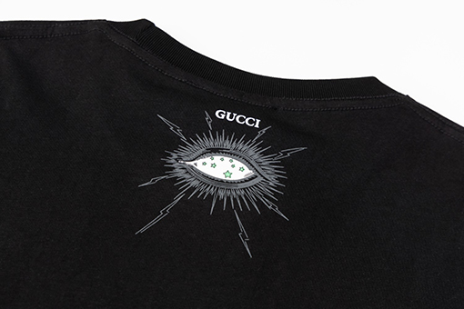 グッチ   デビルアイアルファベットクルーネック半袖Tシャツ