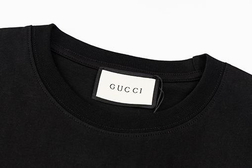 グッチ   デビルアイアルファベットクルーネック半袖Tシャツ