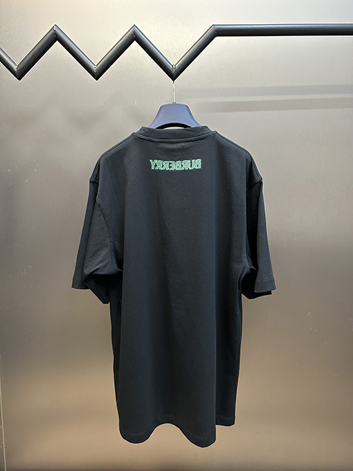 バーバリー 落書き軍馬クルーネック半袖Tシャツ