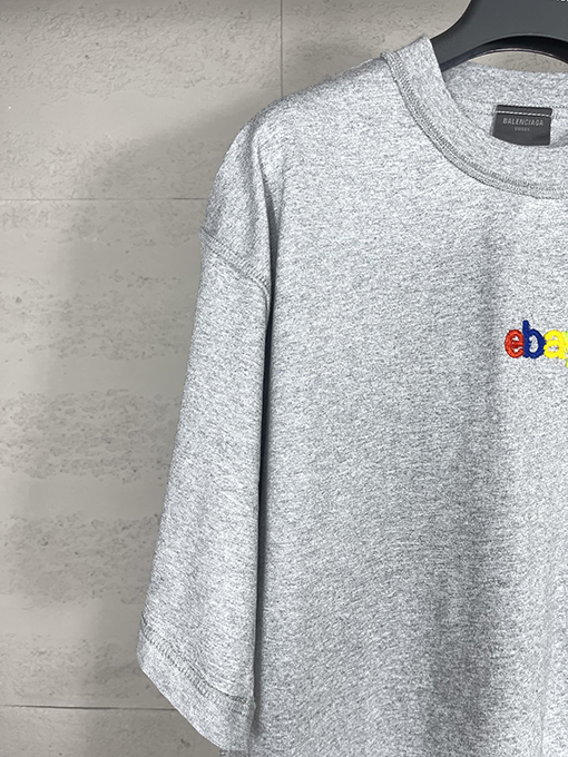 バレンシアガコピー   ロゴ刺繍半袖Tシャツ