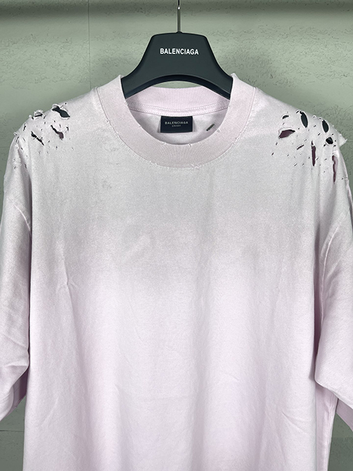 バレンシアガ バックロゴウォッシュ磨かれた古い半袖Tシャツ