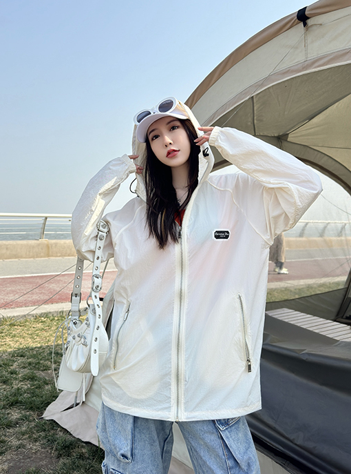 ディオールスーパーコピー    新しい日焼け止め服
