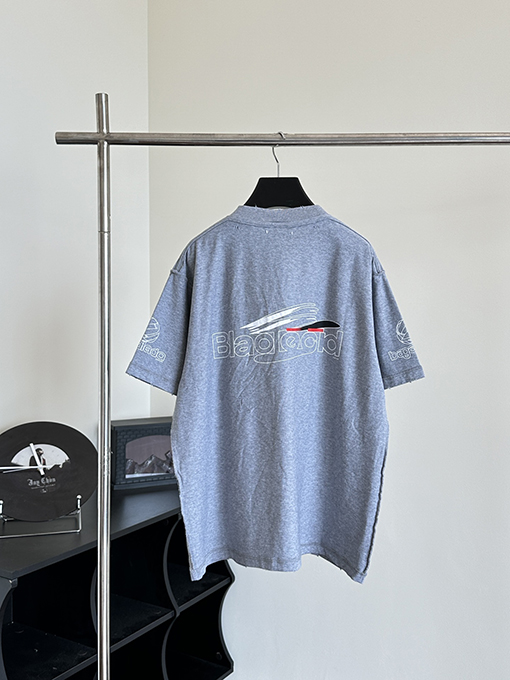 バレンシアガコピー   デザインロゴプリントクルーネック半袖Tシャツ