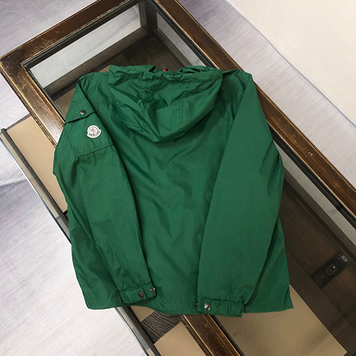 モンクレール 新しいフード付き日焼け止め服