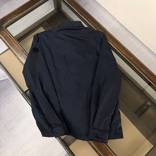 モンクレール 新しいシャツトレンチコートジャケット