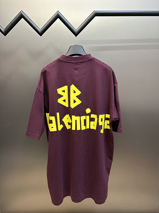 バレンシアガ テーププリント半袖Tシャツ