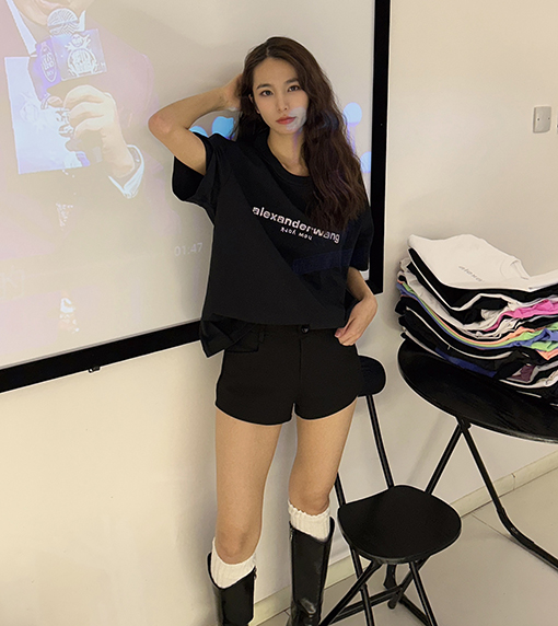 アレキサンダーワン 高温でも使えるプリント入りのショートスリーブ半袖Tシャツ