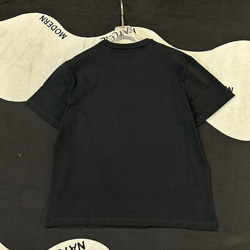 アレキサンダーワンスーパーコピー  リモコンのプリントフラワーファイル半袖Tシャツ