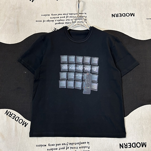 アレキサンダーワンスーパーコピー  リモコンのプリントフラワーファイル半袖Tシャツ