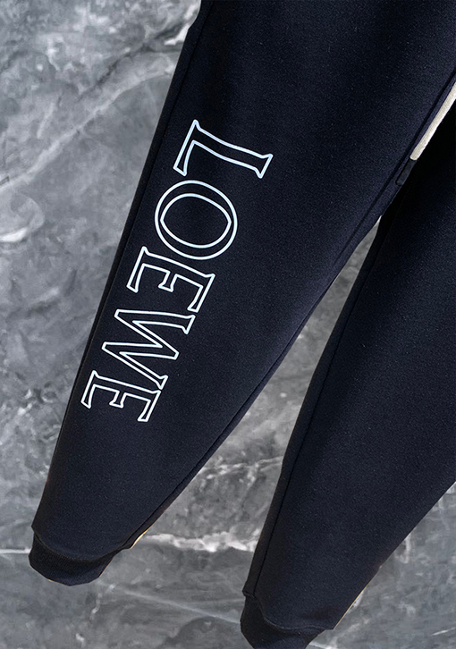 ロエベ 24SS 春のショーコレクション ロングパンツ