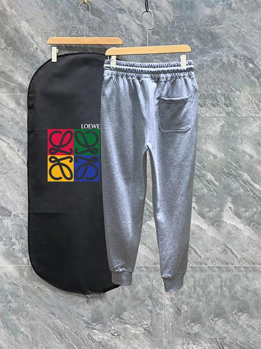 ロエベ 24SS 春のショーコレクション ロングパンツ