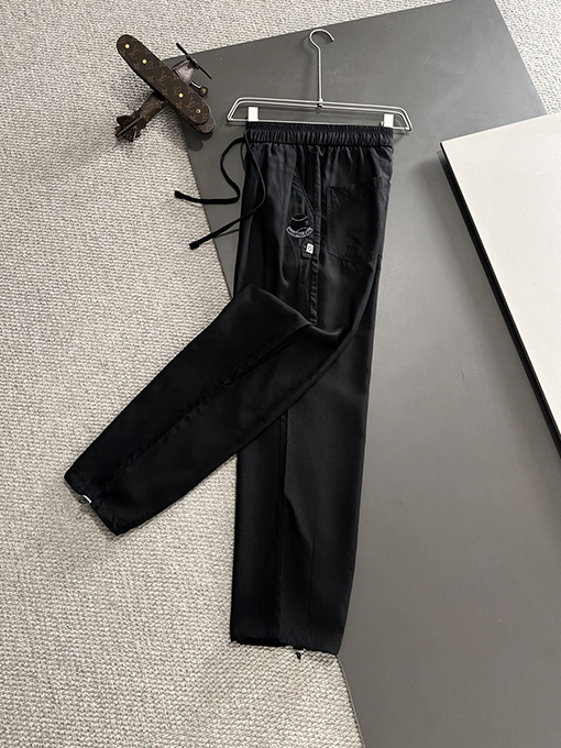 モンクレール ゴム付きカジュアルパンツ